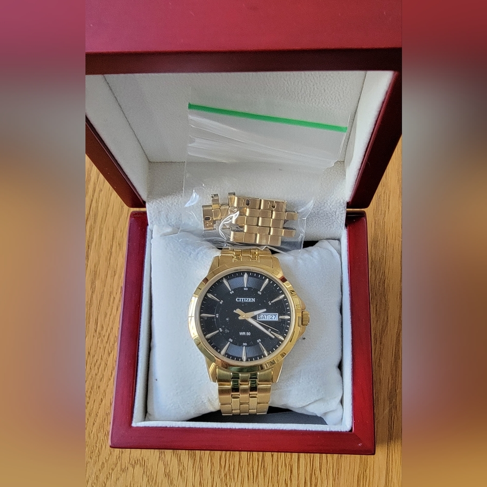Citizen gold watch